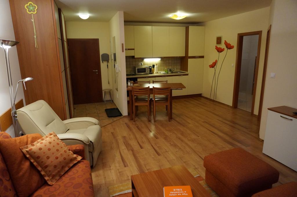 Apartman Klaudia Tale Ngoại thất bức ảnh