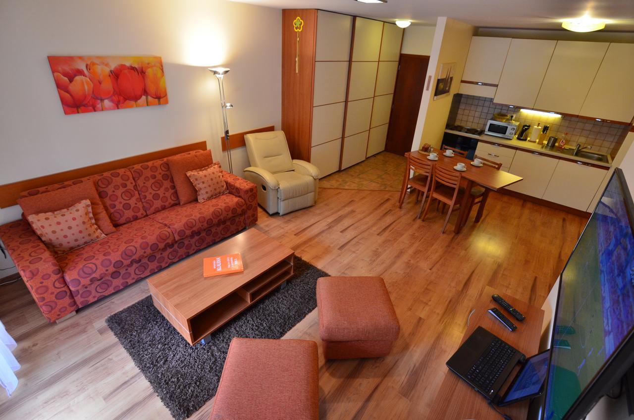Apartman Klaudia Tale Ngoại thất bức ảnh